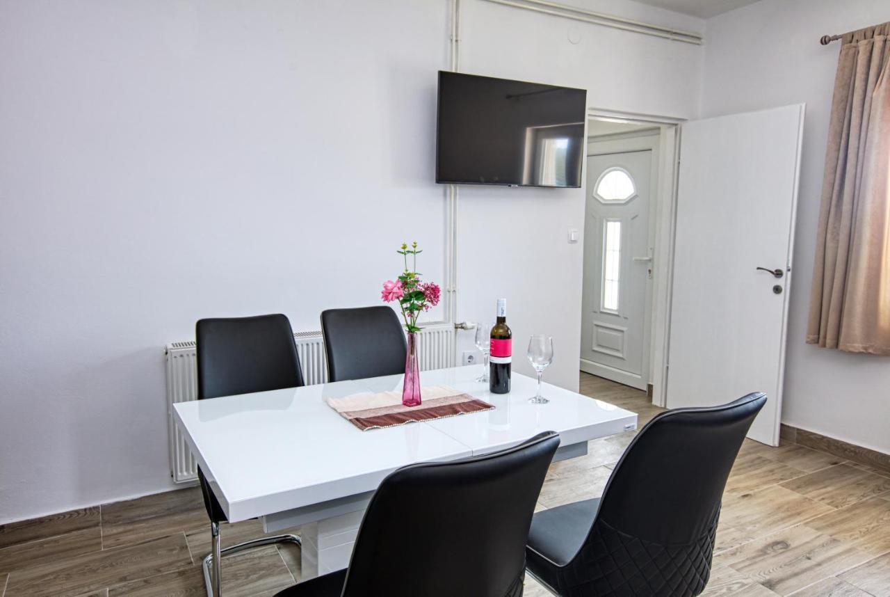 Apartment Tisno 5130C Exteriör bild
