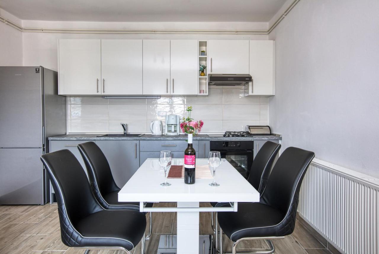 Apartment Tisno 5130C Exteriör bild